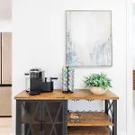 Modern East 2 Bed 2 Bath Apartment Boston