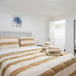 Modern East 2 Bed 2 Bath * Boston