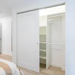 Modern East 2 Bed 2 Bath Apartment *