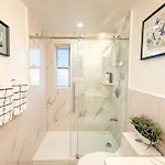 40-newly Renovated, Stylish And Beautiful With 4br *