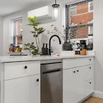 North End Close To Td Garden Walk To Downtown *