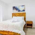 Luxury 2 Bed 2 Bath East Boston