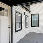 Luxury 2 Bed 2 Bath East Boston