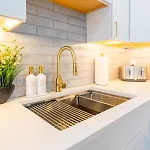 Luxury 2 Bed 2 Bath East Apartment Boston