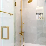 Luxury 2 Bed 2 Bath East * Boston