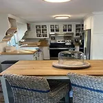 Love Home Love Warm Cottage