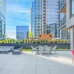 High End Apt Seaport