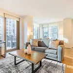 Full Private Apt Downtown Seaport
