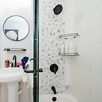 76-2 New 5br Townhouse Near Ashmont Station * Boston