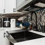 76-2 New 5br Townhouse Near Ashmont Station *