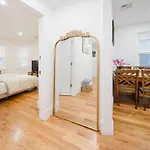 76-2 New 5br Townhouse Near Ashmont Station Apartment