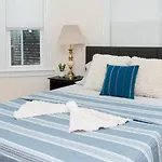 76-2 New 5br Townhouse Near Ashmont Station Apartment *