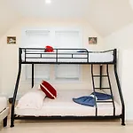 76-2 New 5br Townhouse Near Ashmont Station Apartment *