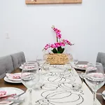 Apartment 76 Carruth - 4br Cozy And Lovely Boston