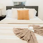 76 Carruth - 4br Cozy And Lovely Apartment *