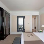 Fifteen Beacon 5* Boston