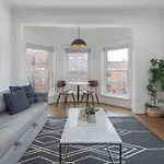 304 Newbury Street By Thatch Aparthotel 4*