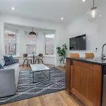 304 Newbury Street By Thatch 4* Boston