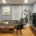 85A Charming Boston Base, 3Br, 2Ba Ideal For Families