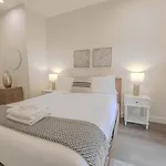 Luxury At 2br 2ba 200mbps Internet *