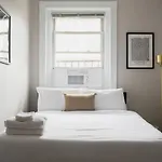 Apartment Centrally Located 1bed Newbury Street *