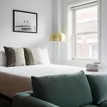 Chic Studio Ideal For Nurses