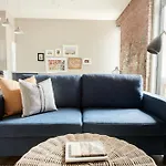 Apartment Furnished Luxury Loft Common *