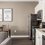 Prime Location Beacon Hill And Financial District