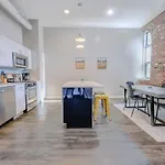 Lavish 3 Bed In Downtown Keyless Entry * Boston