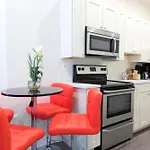 Simple 1Br Financial District Keyless Entry