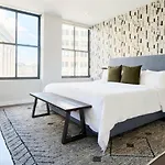 Spacious Fidi 2br 2ba Close To Everything *