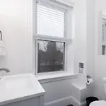 Cozy Fenway Apartment