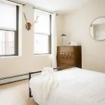 Delightful Downtown 2bed 2bath * Boston