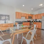 Bright And Bold 2 Bedroom Unit Minutes From The T