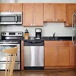 Fidi Lovely 2br Close To The T Apartment Boston