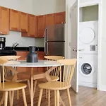 Apartment Fidi Lovely 2br Close To The T Boston