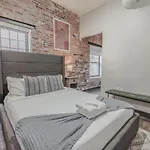 Lavishly Designed With Office Close To T * Boston