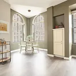 Luxurious 1br In Fidi Close To Everything