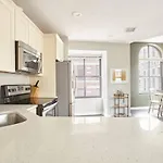 Apartment Luxurious 1br In Fidi Close To Everything