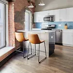 Spacious 4bed Loft Downtown Beacon Hill Apartment *