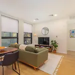 Beautiful Mission Hill 1Bedroom