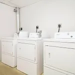 Downtown Students Welcome Washer And Dryer * Boston