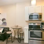 Newly Designed Loft - Fast Wifi - Pet Friendly