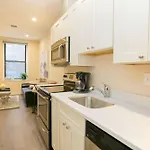 Apartment Newly Designed Loft - Fast Wifi - Pet Friendly