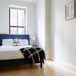 Downtown Xing Lots Of Light Apartment Boston