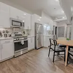 Stylish Downtown 2 Bedroom