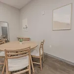 Elegant 2 Bedroom Prime Location