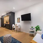Spacious Mission Hill Apartment *