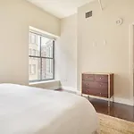 Open Air 2br In Fidi Close To Everything Apartment