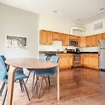 Open Air 2br In Fidi Close To Everything Apartment *